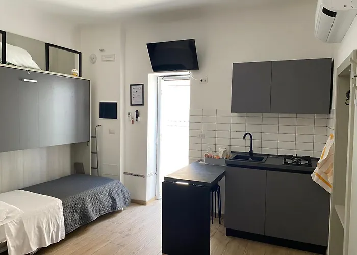 ゲストハウス Sanbenedetto サン・ベネデット・デル・トロント